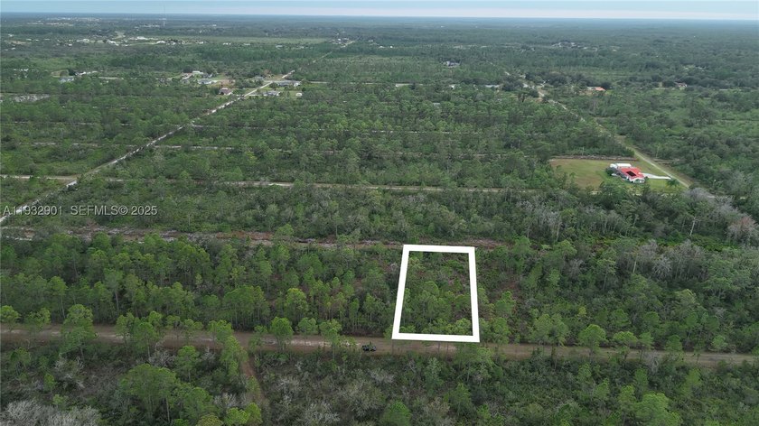 Build your dream home on this spacious 0.50-acre vacant lot - photo 35
