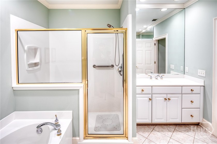 Enjoy effortless, single-level living in this beautifully - photo 38