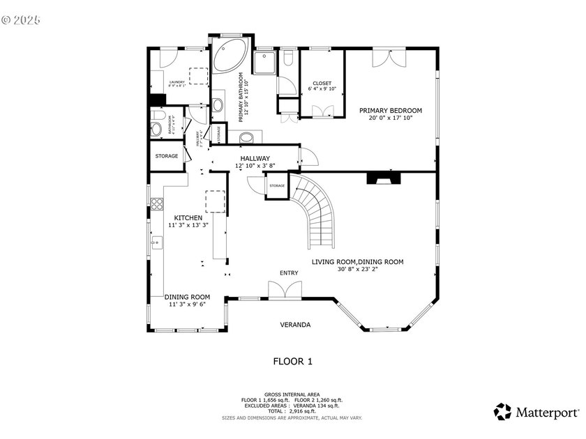 Magnificent custom home located right in town, thoughtfully - photo 23