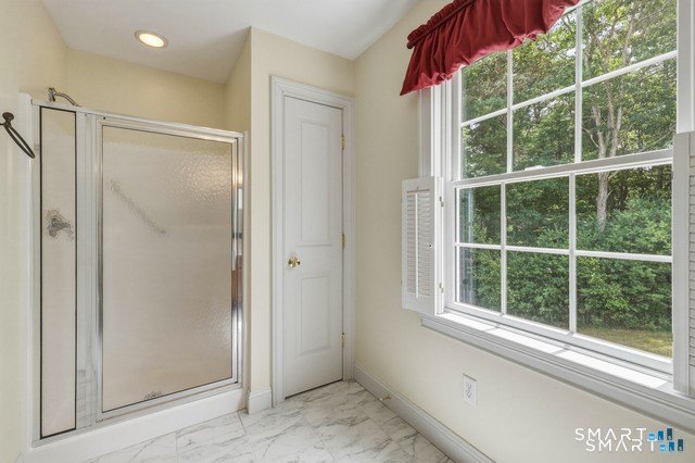 Experience the ultimate lakefront lifestyle at this - photo 40