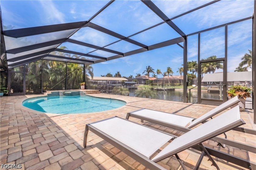The best Gulf-access homes don't ask you to choose between an - photo 3
