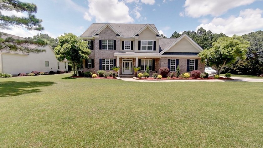 Welcome to 107 Andee Way in desirable Sweetbrier Lake! This - photo 3