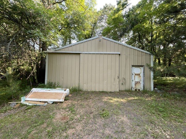 Escape to the Northwoods with this charming 2-bedroom, 1-bath - photo 18