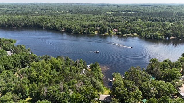Escape to the Northwoods with this charming 2-bedroom, 1-bath - photo 23