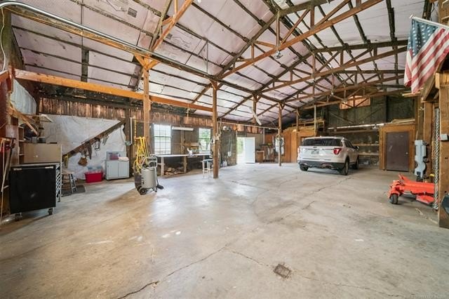 Beautiful 1 owner home on well groomed acreage complete with - photo 34
