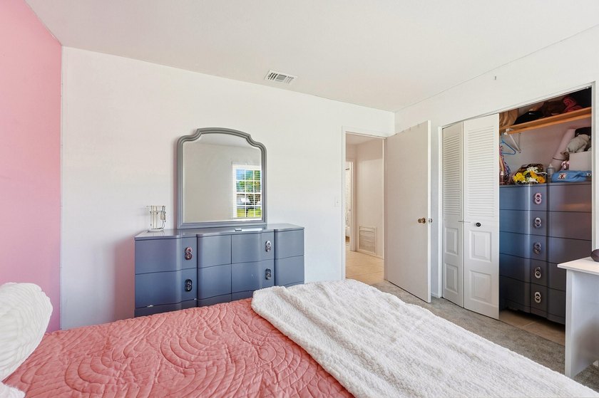 Bright and airy 3-bedroom, 2 full bath home situated on a rare - photo 31