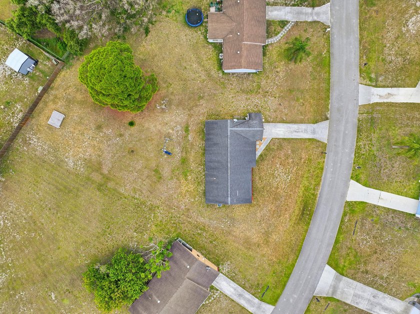 Bright and airy 3-bedroom, 2 full bath home situated on a rare - photo 48