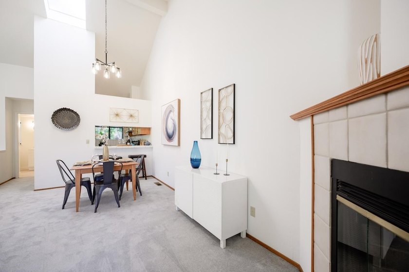 Enjoy the convenient lifestyle of the Hidden Oaks community - photo 9