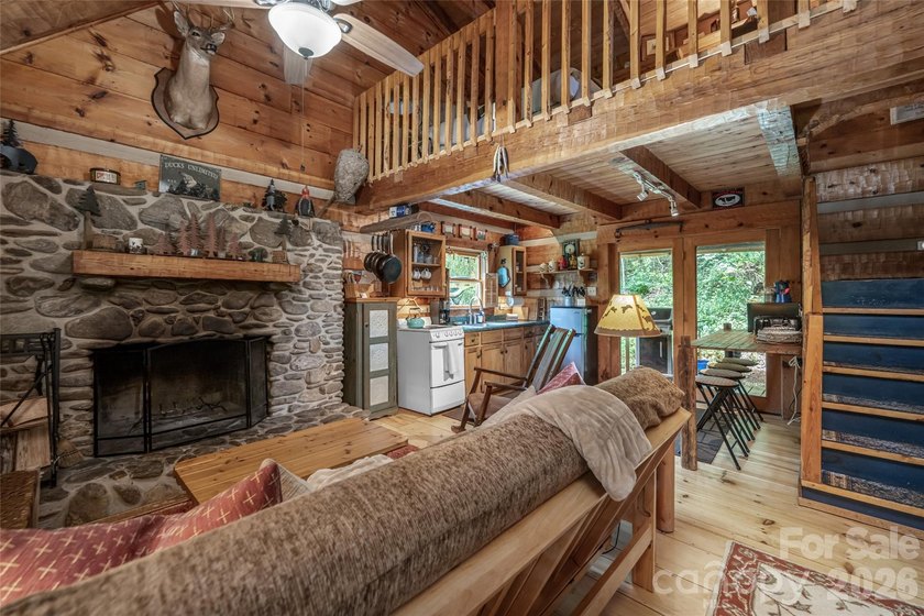 Hand-Hewn Craftsmanship. River Views. A True Mountain Escape - photo 12