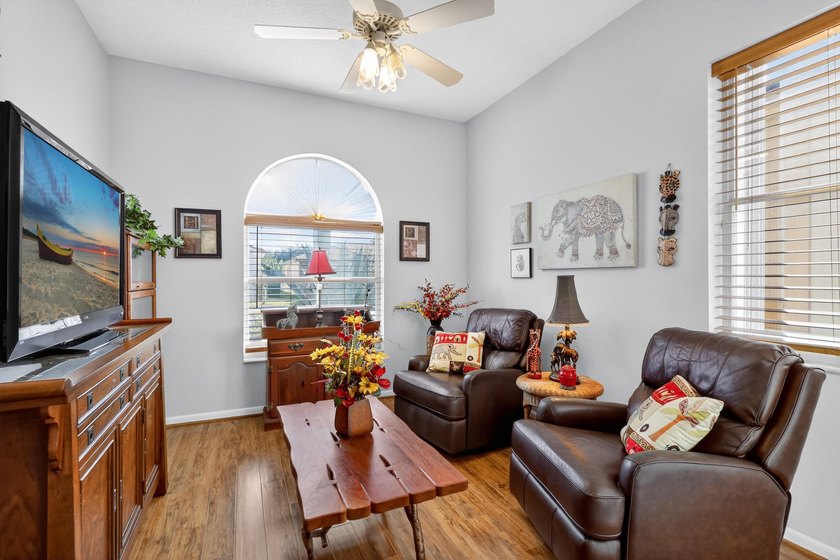 Owner offering up to $5,000 toward closing costs for this - photo 26