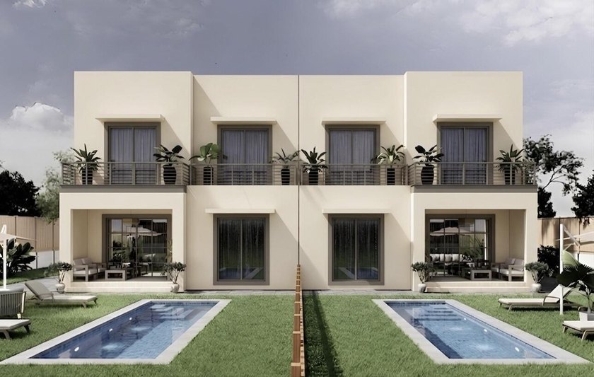Experience modern luxury in the heart of Tarpon River with this - photo 2