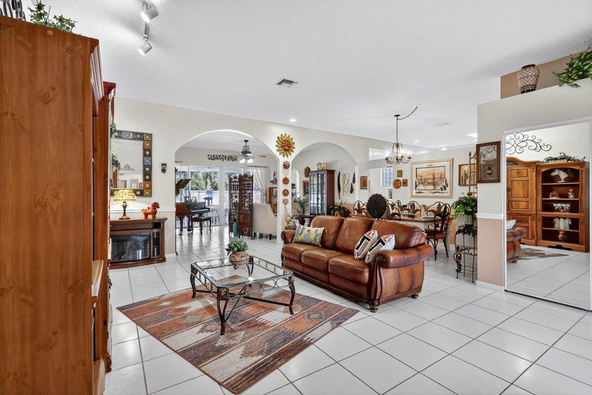 Owner offering up to $5,000 toward closing costs for this - photo 35