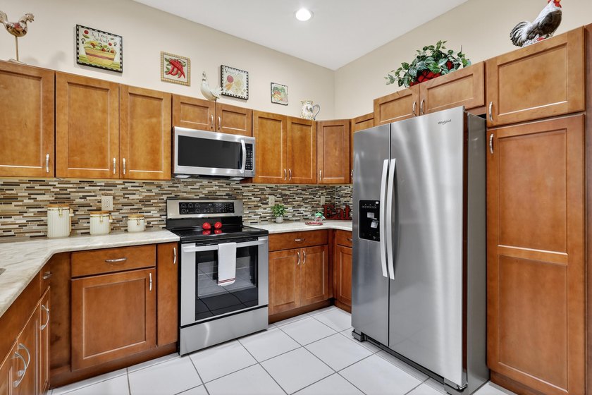 Owner offering up to $5,000 toward closing costs for this - photo 36