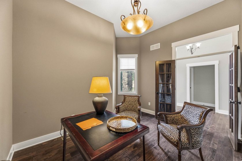 Welcome to this stunning 3-bedroom, 2.5-bath, reverse 1.5 ranch - photo 27