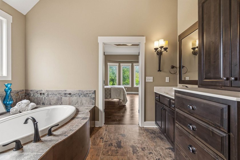 Welcome to this stunning 3-bedroom, 2.5-bath, reverse 1.5 ranch - photo 31