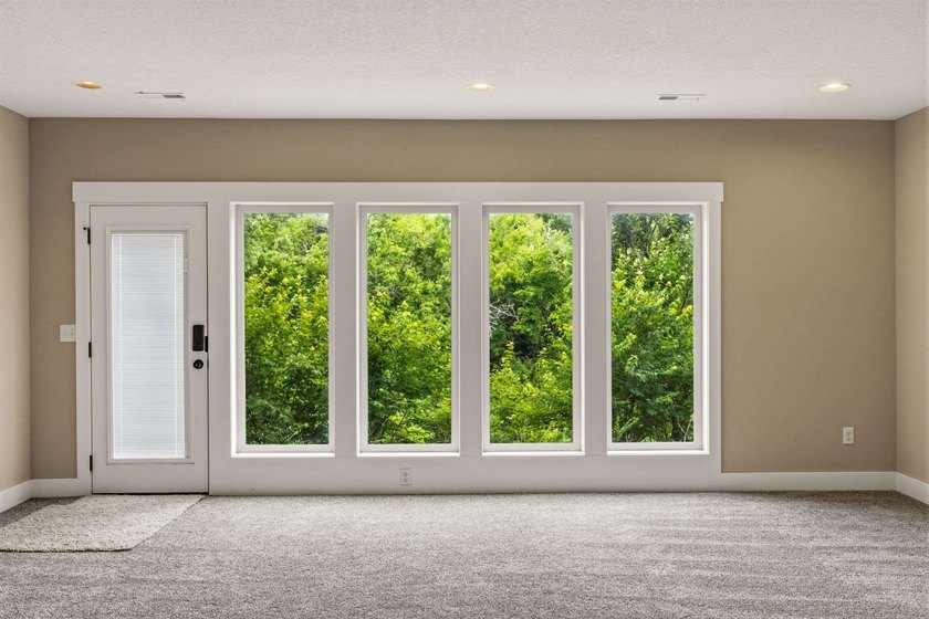 Welcome to this stunning 3-bedroom, 2.5-bath, reverse 1.5 ranch - photo 35