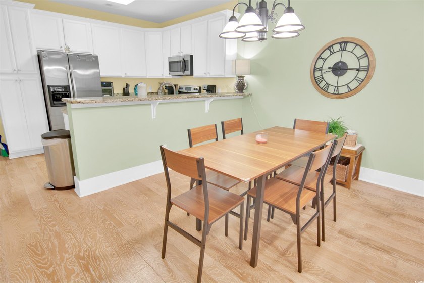 Great 2nd Home/Investment property! Beautifully furnished 3 BR - photo 8