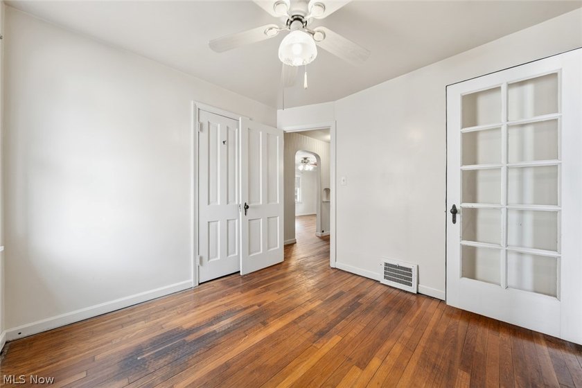 A unique opportunity to transform this lovely 3-bedroom Euclid - photo 18