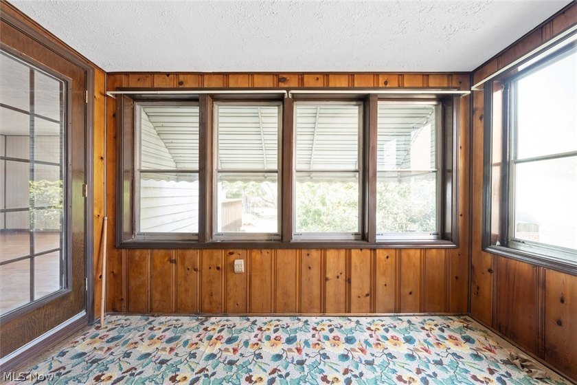 A unique opportunity to transform this lovely 3-bedroom Euclid - photo 21