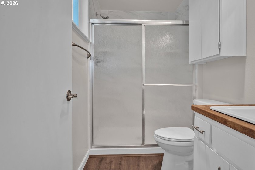 Charming remodeled 3-bedroom home conveniently located just 1/2 - photo 21