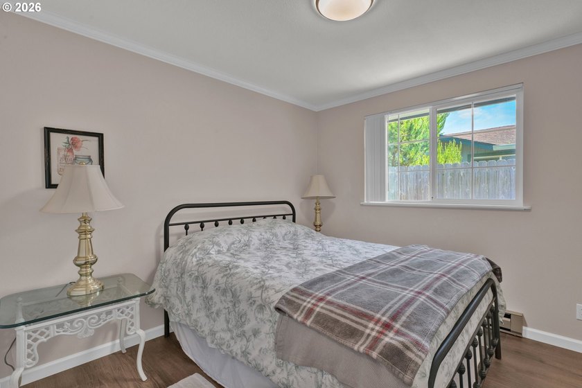 Charming remodeled 3-bedroom home conveniently located just 1/2 - photo 23