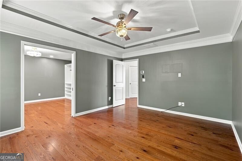 There are so many exceptional features throughout this - photo 25