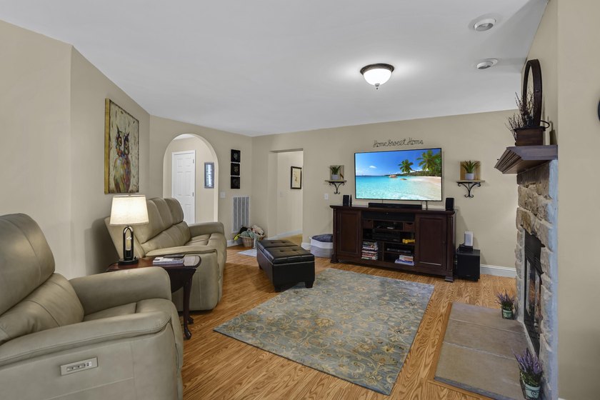 Enjoy this beautiful lake access home with a 2.18 acre park like - photo 7