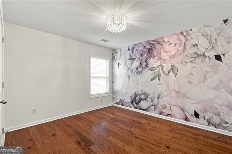 There are so many exceptional features throughout this - photo 36
