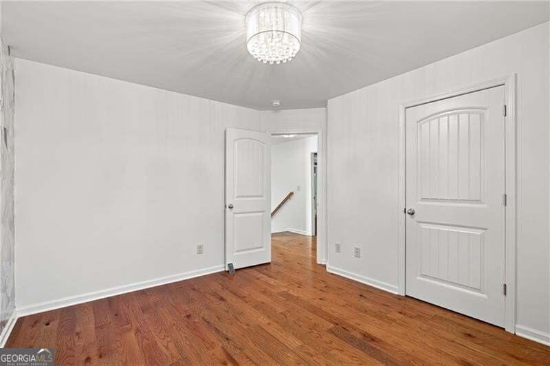 There are so many exceptional features throughout this - photo 37