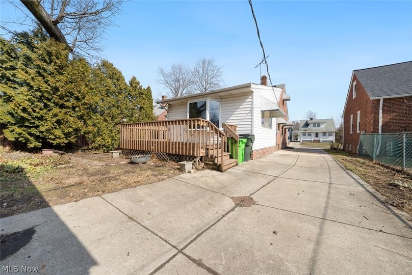 A unique opportunity to transform this lovely 3-bedroom Euclid - photo 37