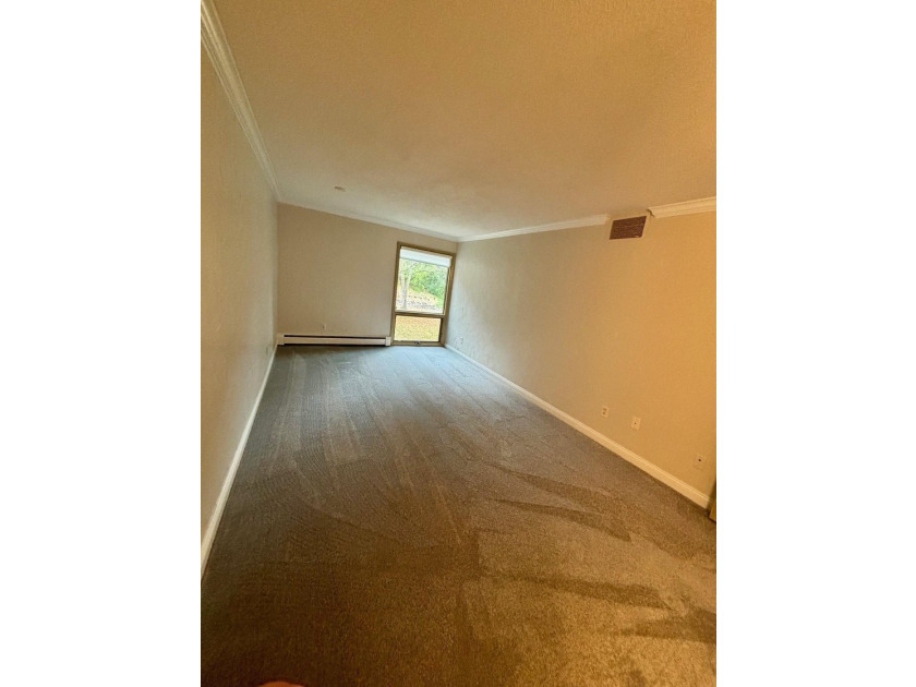Welcome home to easy living in Edina West. This is a perfect - photo 20