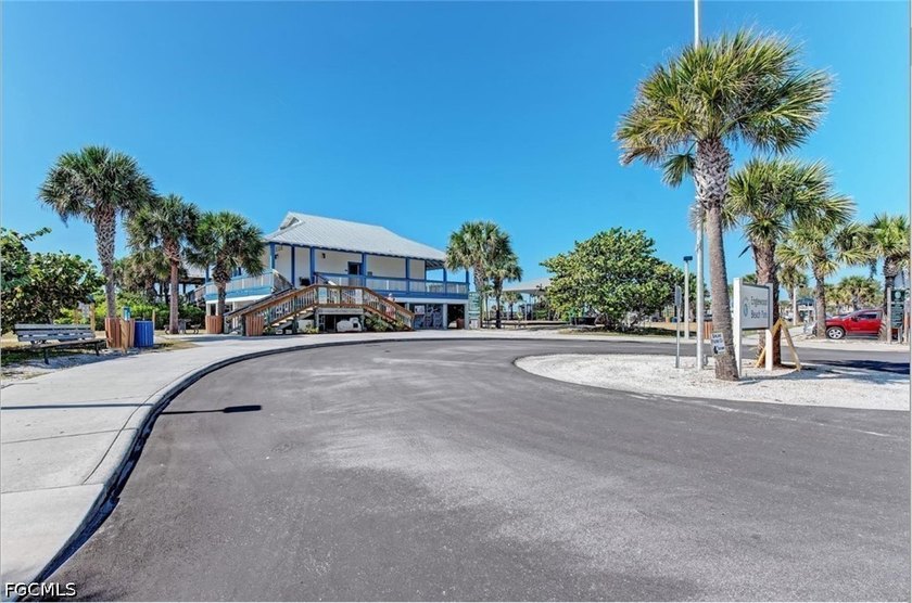 No HOAs, deed restrictions or CDDs!!! Not in a zone requiring - photo 5
