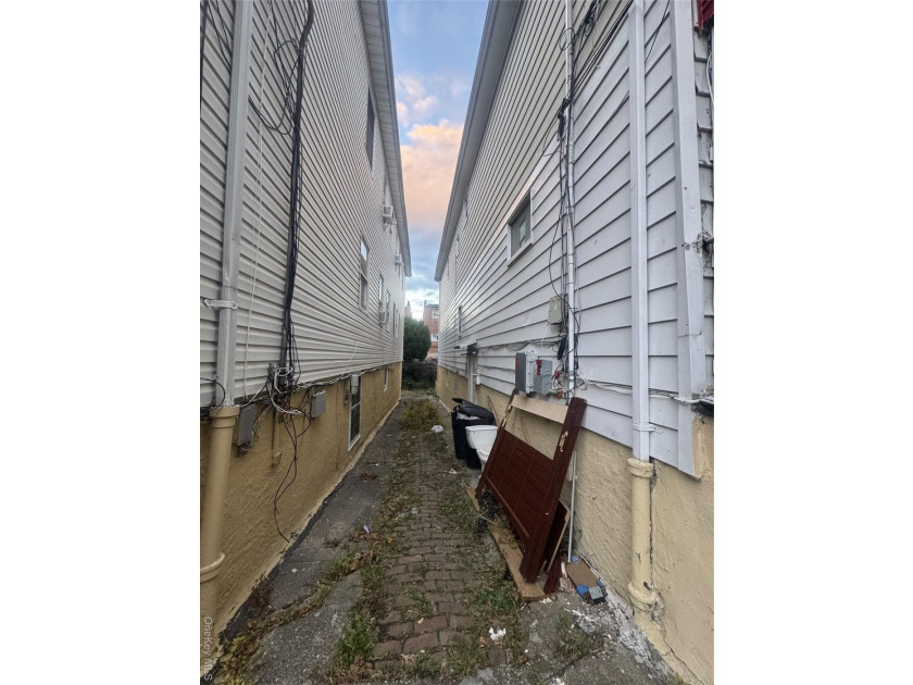 A great opportunity awaits you with this fully detached - photo 8
