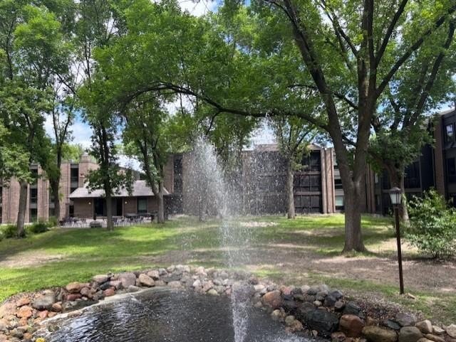 Welcome home to easy living in Edina West. This is a perfect - photo 49
