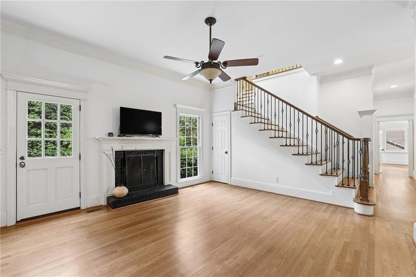 Tucked away in a great family neighborhood, this solid, handsome - photo 11