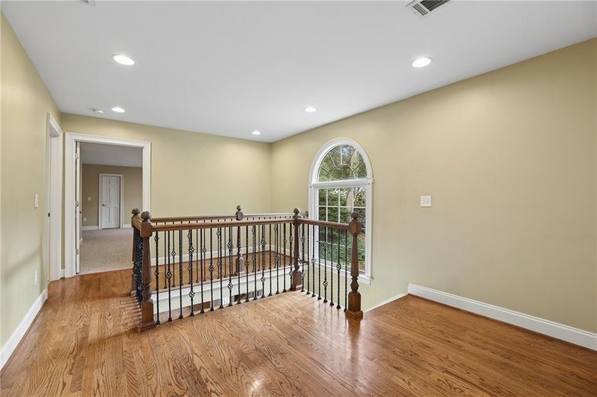 Tucked away in a great family neighborhood, this solid, handsome - photo 28