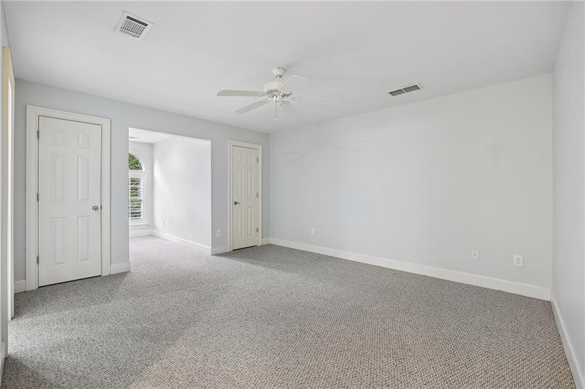 Tucked away in a great family neighborhood, this solid, handsome - photo 31