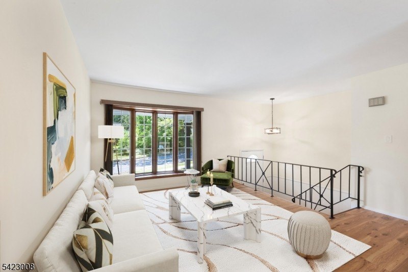 Welcome to this newly renovated bilevel, positioned perfectly on - photo 10
