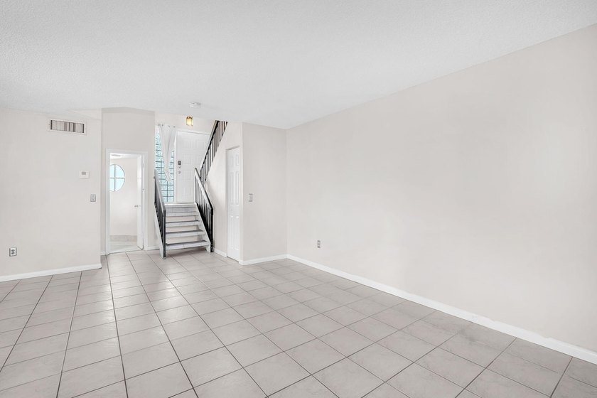 Spacious 2-story townhome in the Deer Pointe community of - photo 10