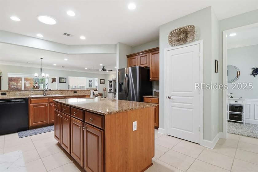 Updated, expanded and ready to go! Located on the desirable - photo 22