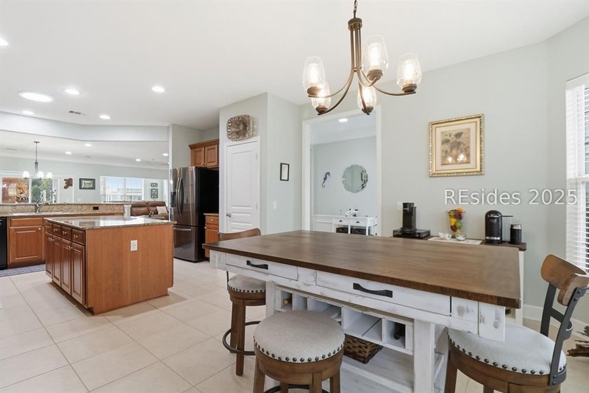 Updated, expanded and ready to go! Located on the desirable - photo 25