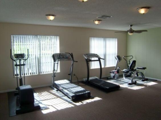 Beautiful peaceful courtyard view. Two bedroom /Two bath first - photo 32