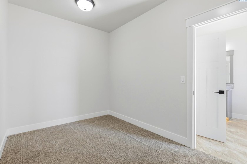 MLS# 292917 359 Panoramic Drive offers a rare combination of - photo 19