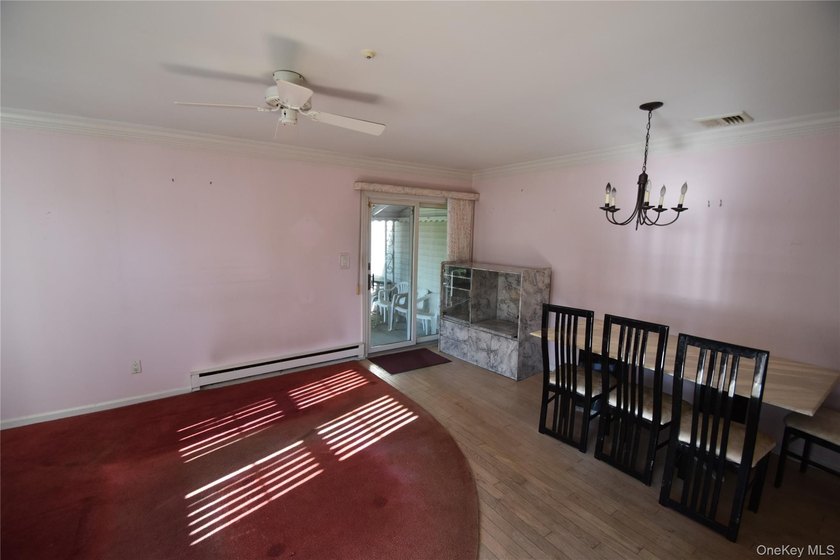1 bedroom unit. Short sale pending bank approval, CASH DEALS - photo 5
