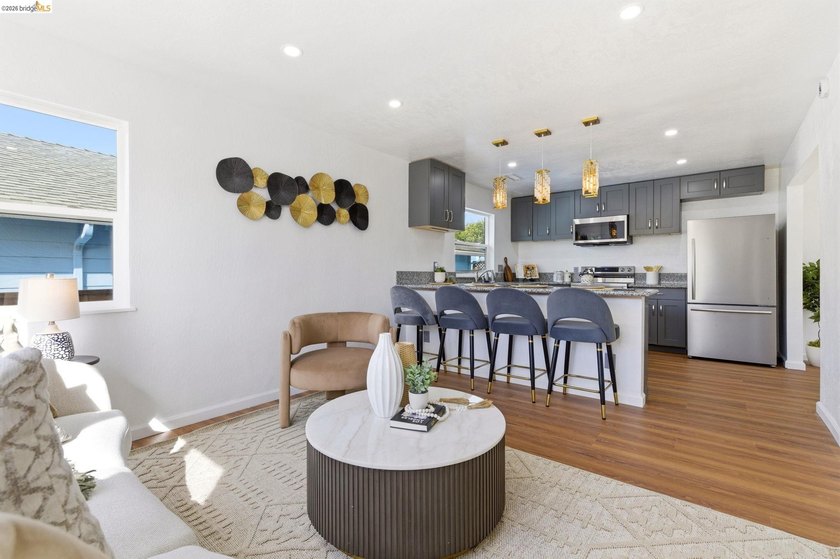 Experience refined modern living in this beautiful move-in-ready - photo 6