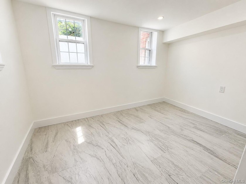 Beautifully renovated and exceptionally spacious, this stunning - photo 40