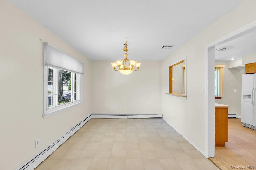 Nestled on a well-maintained property in a desirable West - photo 8