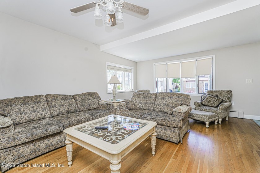 Welcome to 101 Mountainview Avenue! This beautifully maintained - photo 14