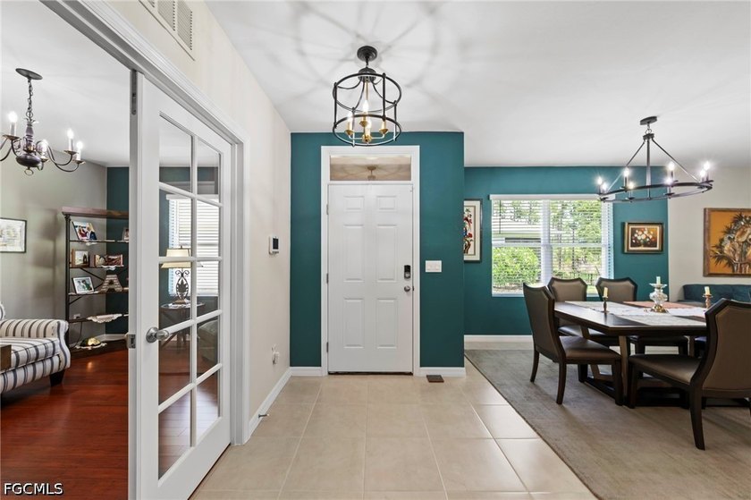 Welcome home to this beautifully upgraded villa in Magnolia - photo 6