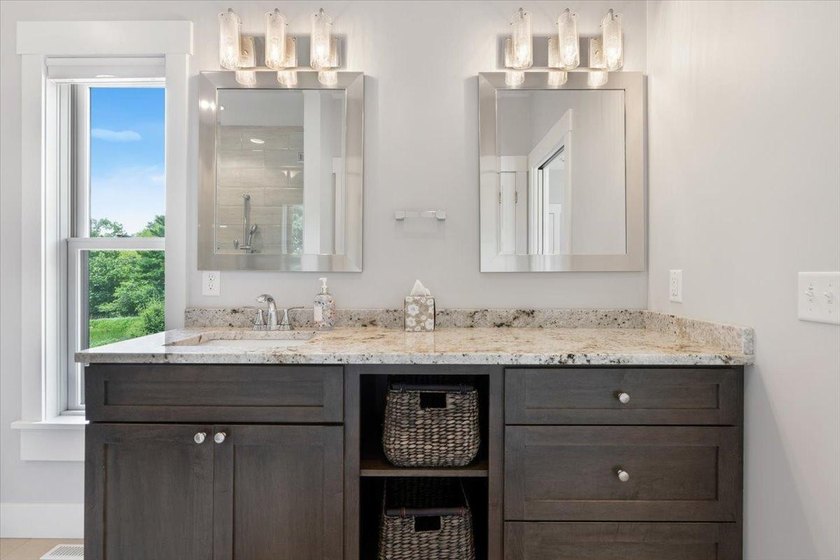 Perched on the hillside to capture breathtaking panoramic views - photo 23